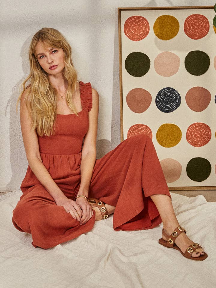 Rylie Jumpsuit med Vide Ben for engroshandel hos Isla Maude