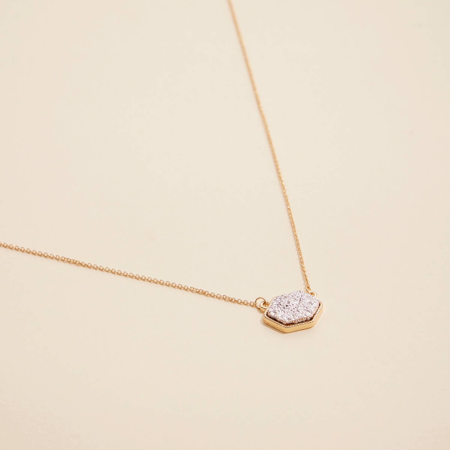 Frem - Wholesale Pendant/Charm Necklace - Hexagon Druzy Stone Charm Short Necklace17
