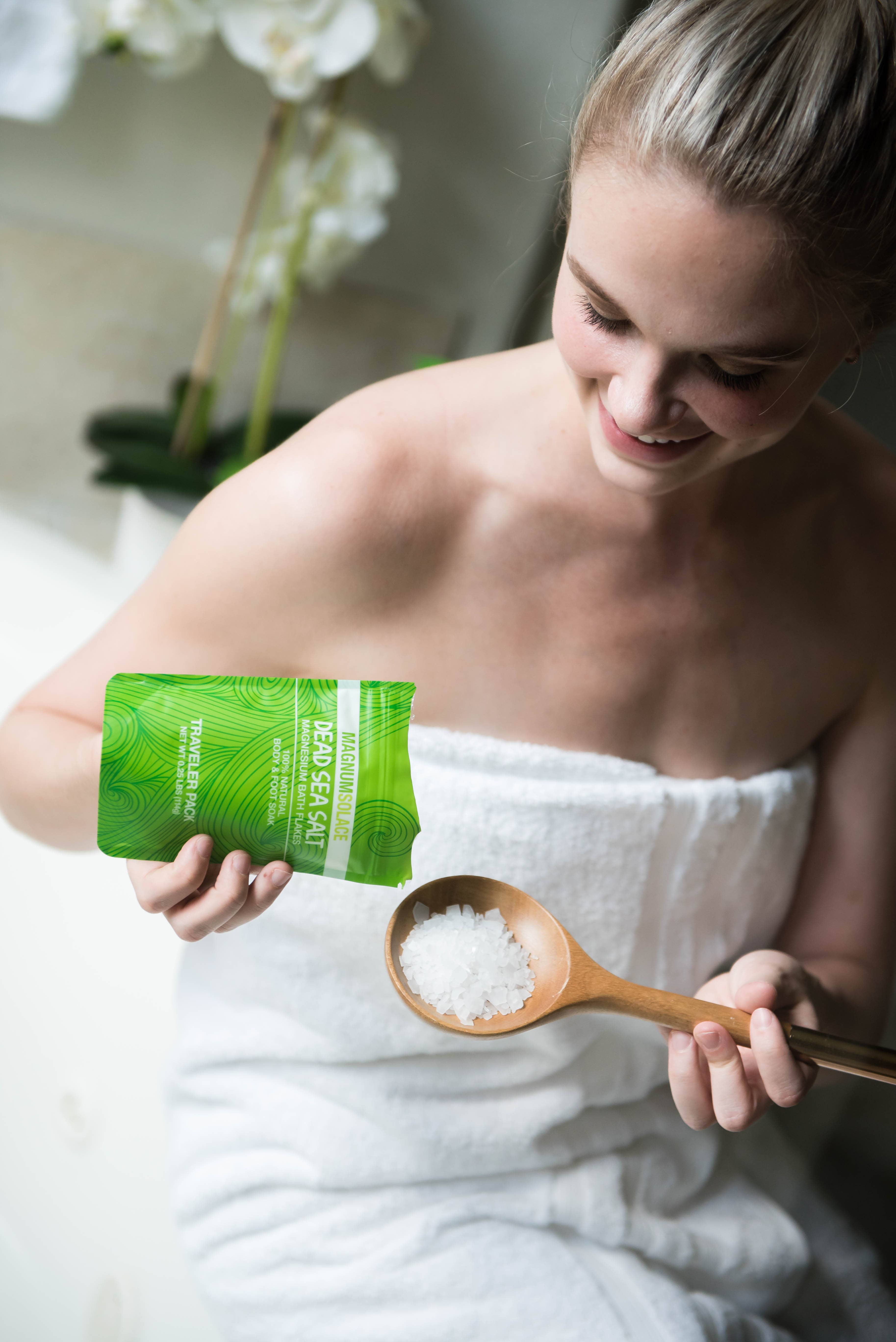 Magnum Solace - Wholesale Bath Salts - Magnesium Bath Flakes3