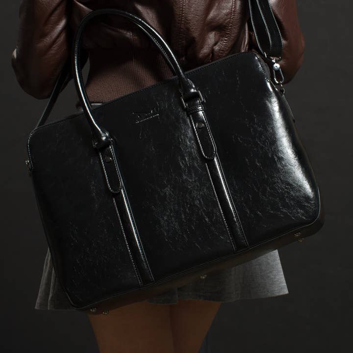 Doshi.Shop - Vente Porte-document – femme - Grande mallette végétalienne classique pour femmes