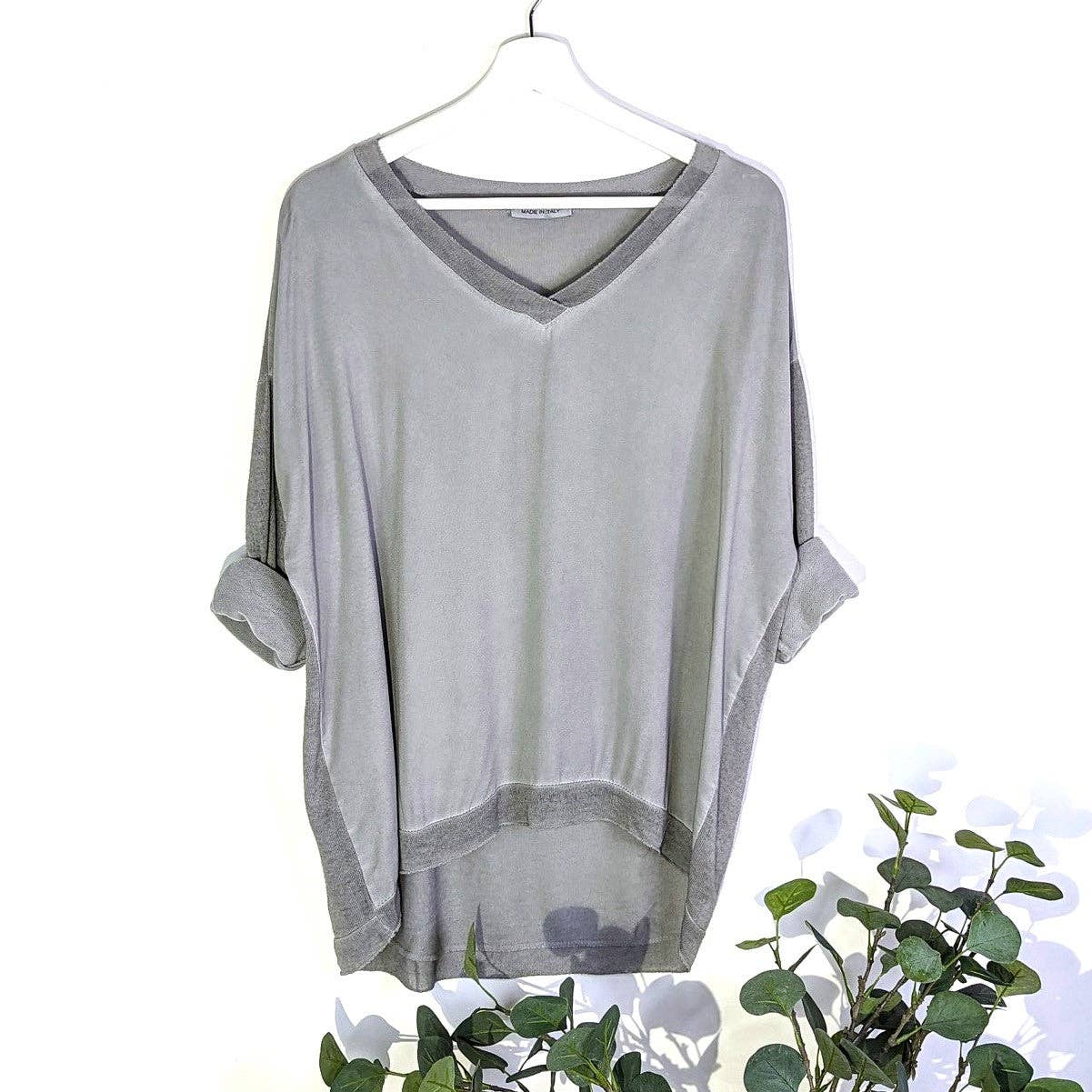 Tempest Designs - Wholesale T-Shirt - Women's - Viscose lyocell mix V-neck vintage wash hi-lo top (M)0