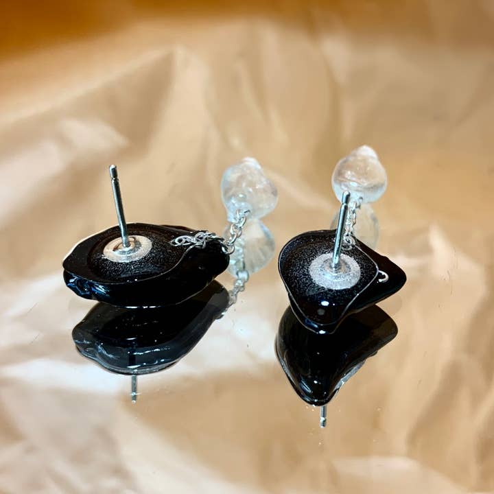 Kate Trouw - Wholesale Dangle Earrings - Found Earrings #2413