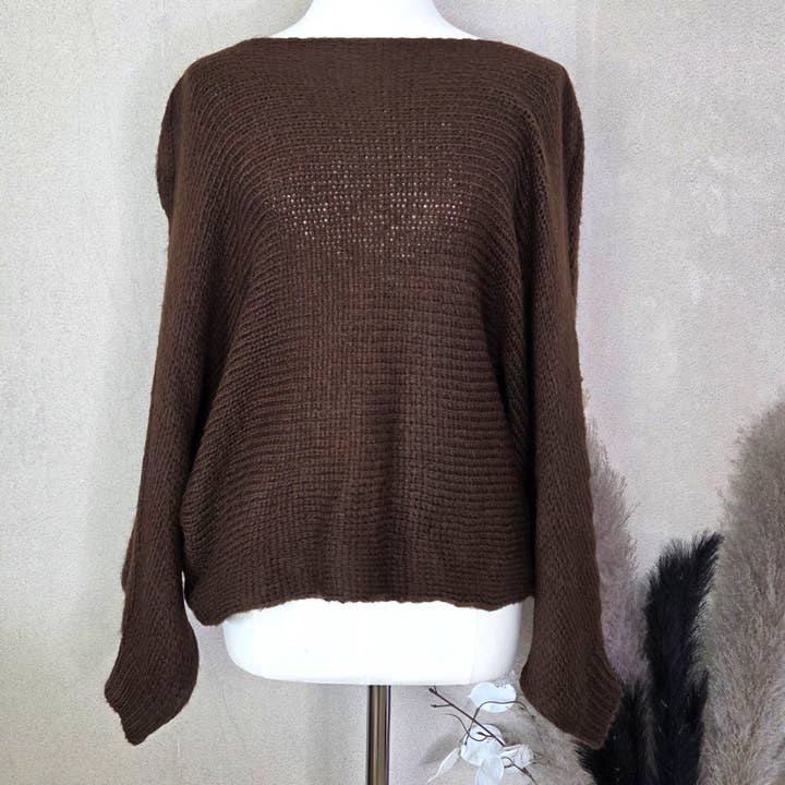 Tempest Designs – wholesale Knitted jumper – Women′s – Crossover cropped basic jumper (M-L)2