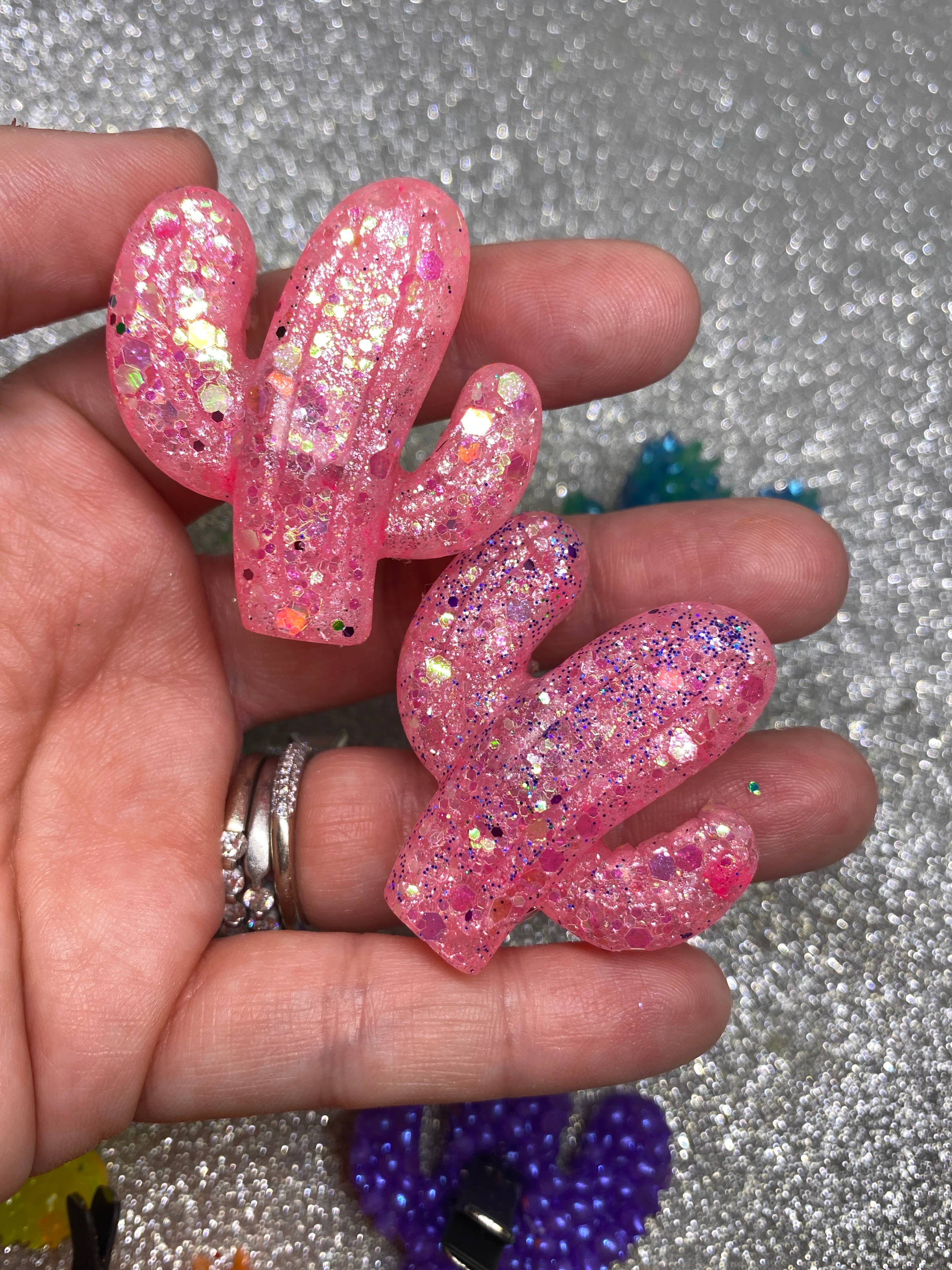 Wild Stella Wholesale – wholesale Car Freshener - Women’s – Glitter Cactus Vent Clip Car Freshie 2-packs1