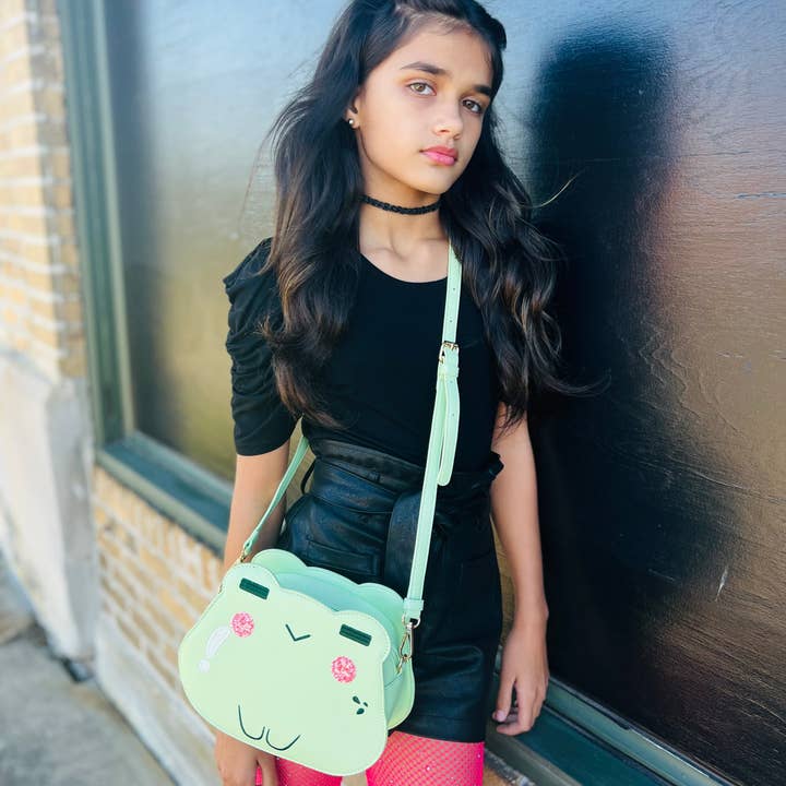 Bewaltz - Wholesale Crossbody Bag - Women's - Handsome Frog Handbag