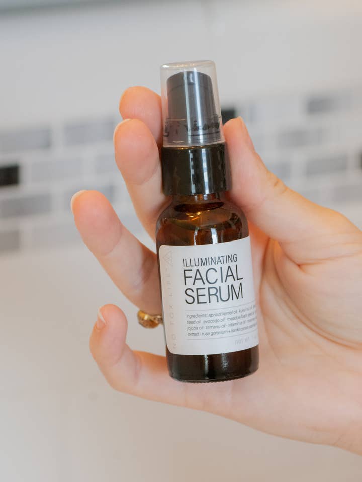 SOLIDSILK® Illuminating Facial Serum - No Tox Life for wholesale by No Tox Life