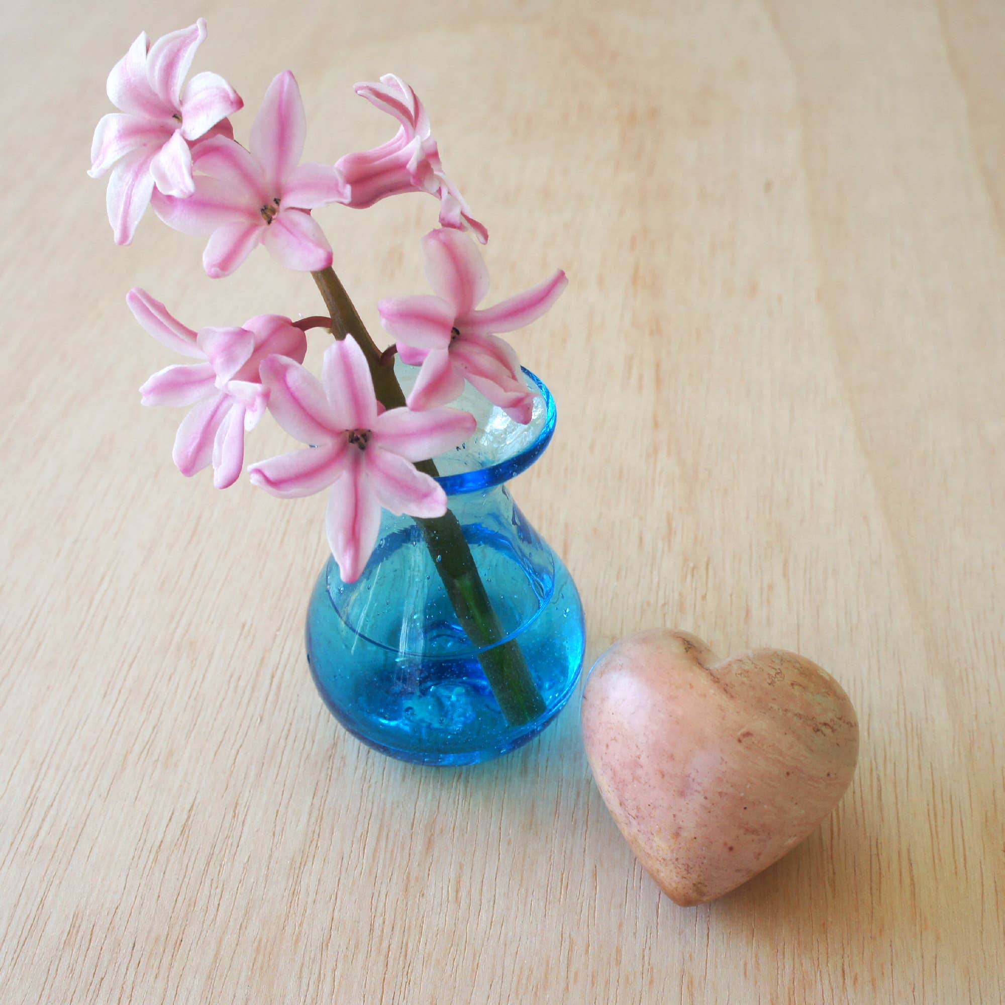 Venture Imports LLC - Wholesale Vase - Mommy Vase4