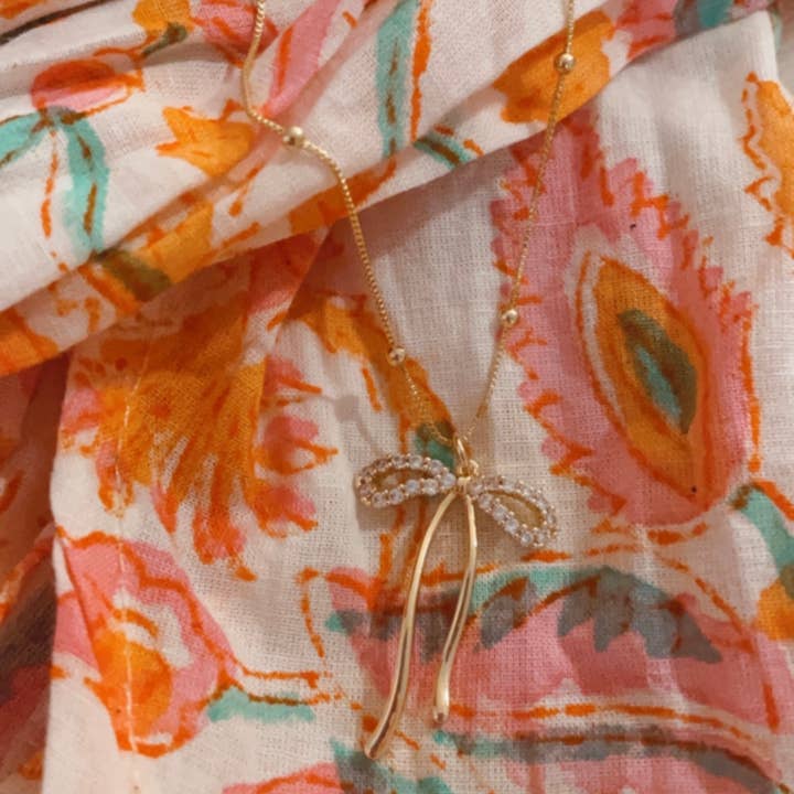 driftaway jewelry - Wholesale Pendant/Charm Necklace - Dainty Bow Golden Necklace1