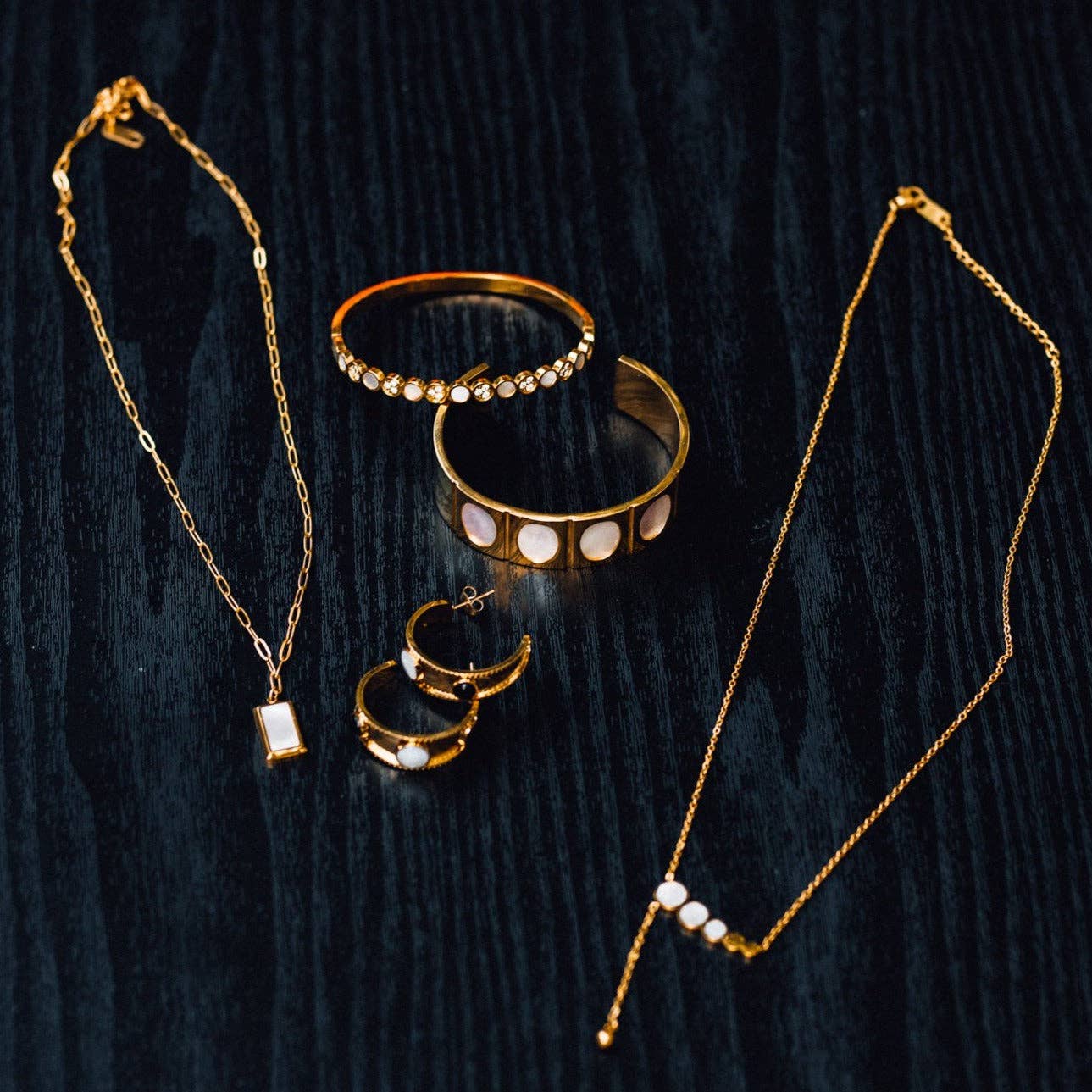 Steward & James - Wholesale Pendant/Charm Necklace - Dahlia Necklace4