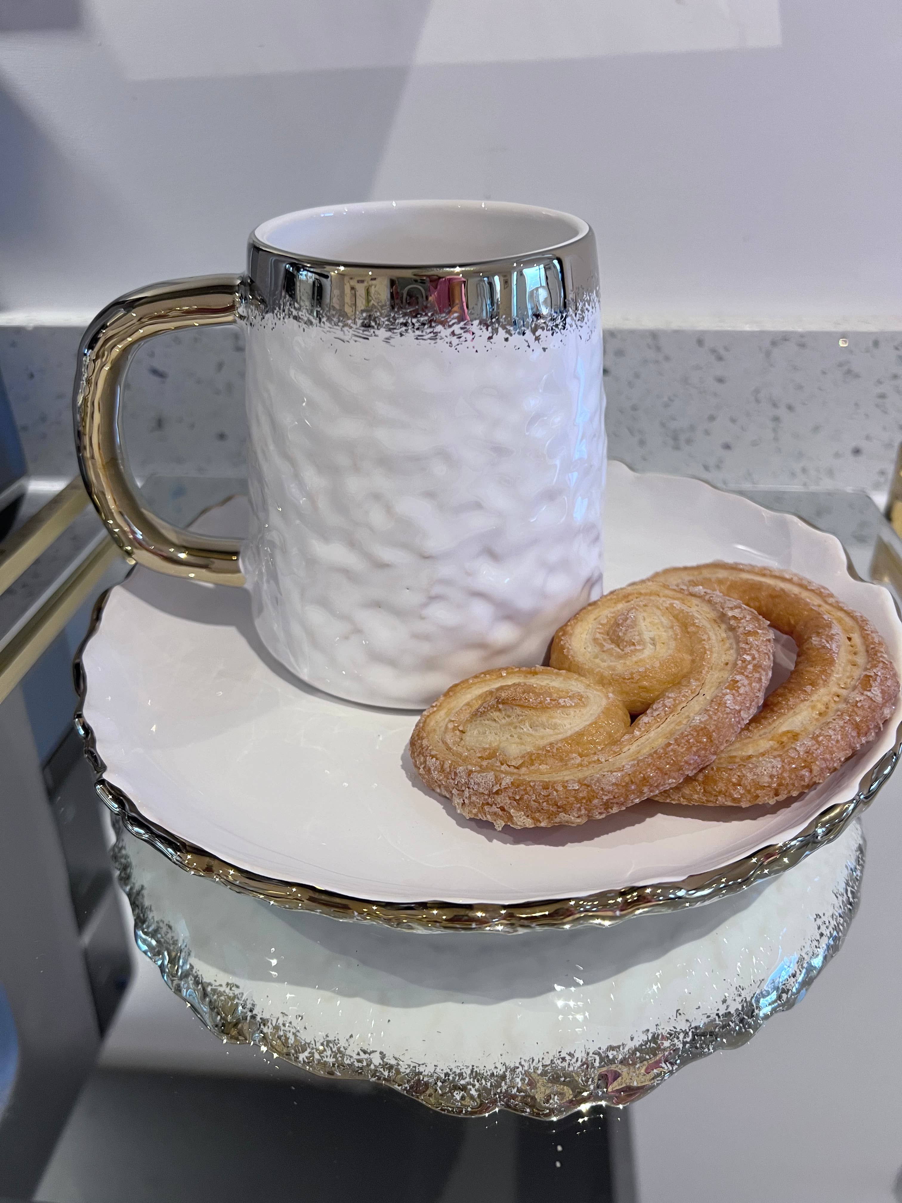 CLASSIC TOUCH DECOR INC. – Serviço de loiça por atacado – Conjunto de Jantar Branco 4 Peças com Detalhes Dourados Manchados10