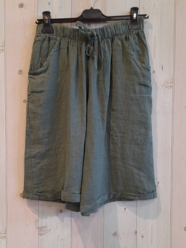 Linen & More - Wholesale Shorts - Women's - REF 15832 WOMEN'S SHORTS 100% LINEN0