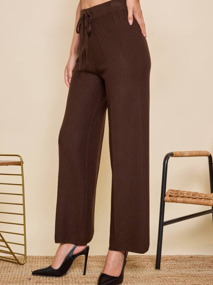 Acacia Paris - Wholesale Pants - Women's - Women's pants with jogging style - 3412