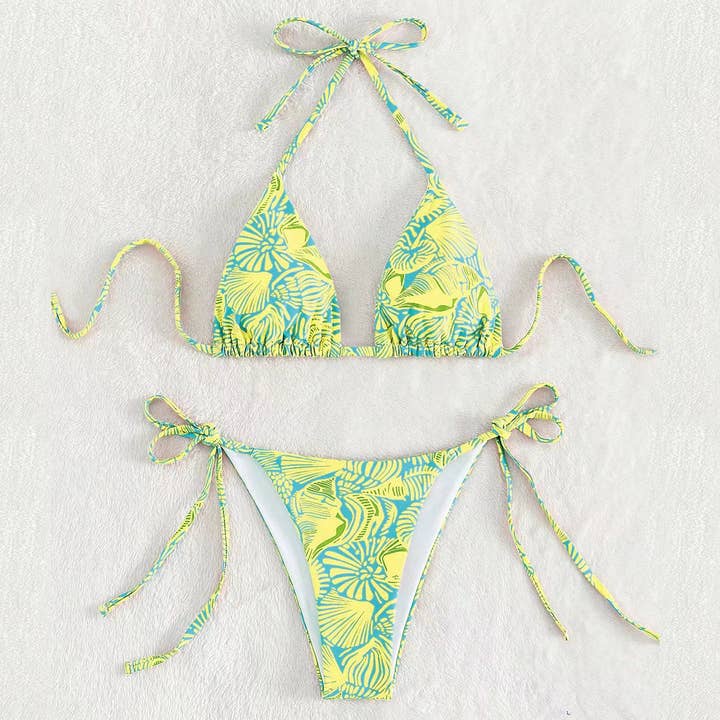Sweetkama - Wholesale Two Piece Swimsuit - Women's - 2 Piece Flower Print Bikini Swimsuit