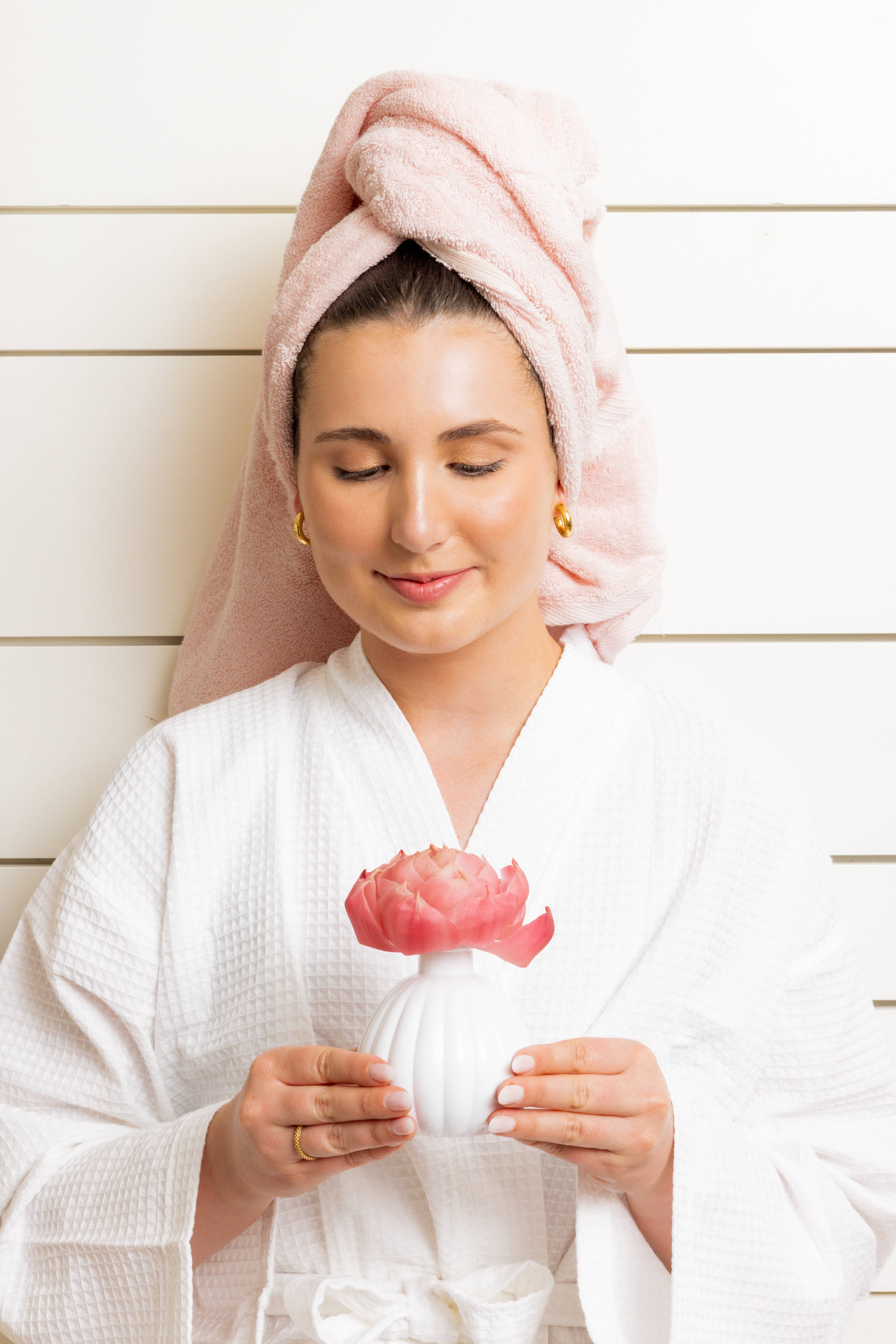 Bridgewater Candle Company - Wholesale Reed Diffuser - Sweet Grace Flower Diffuser | Spring Gift, Mother's Day Gift4