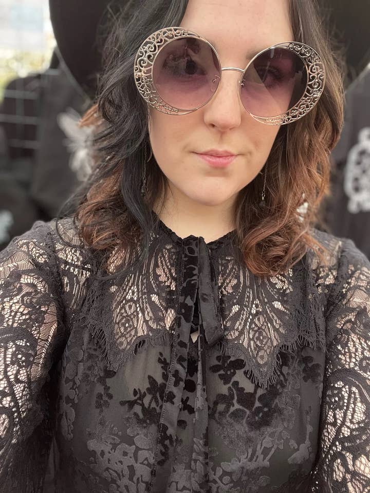 « Lunettes de lune » pour la vente par Jack Attackk Clothing