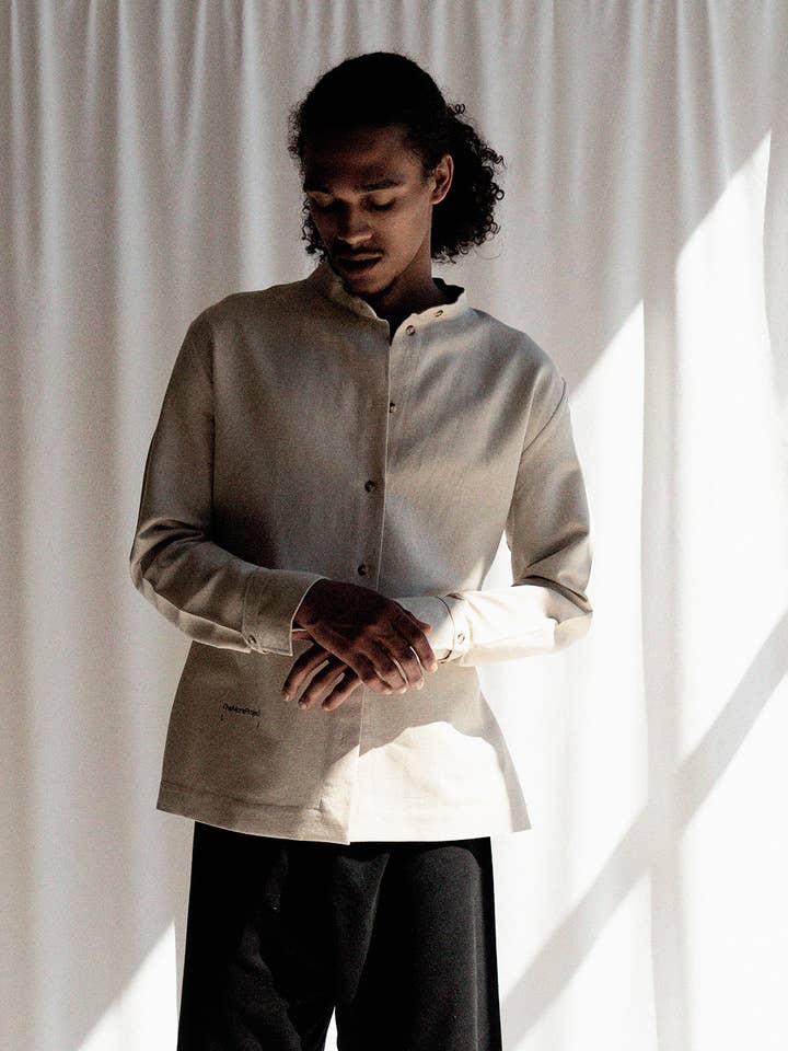 La Surchemise "Timeless" Gendermore / Genderless / Unisex pour la vente par The More Project