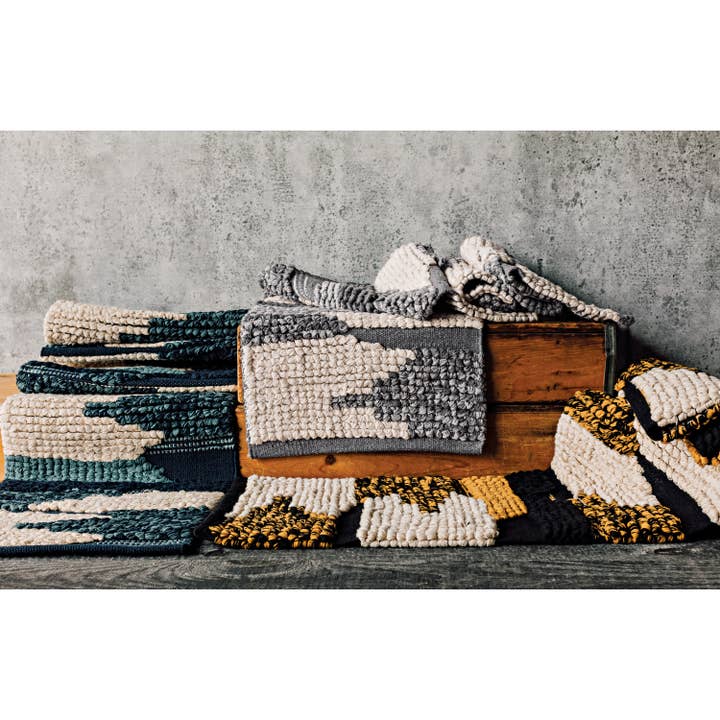 Danica Heirloom - Wholesale Table Runner - Align Lagoon Midnight Table Runner1