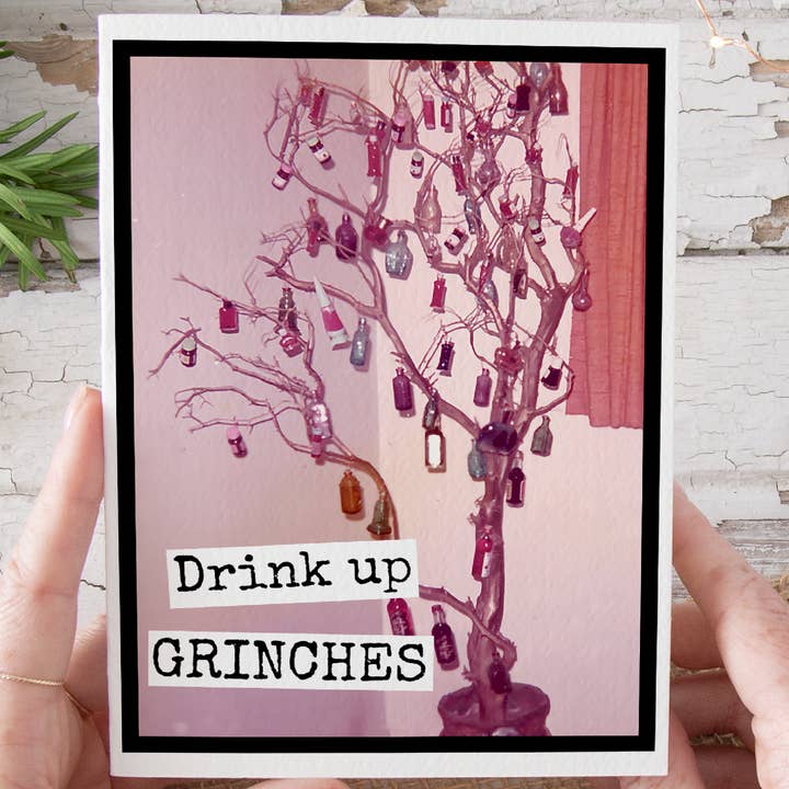 Grappige kerstkaart. Drink GRINCHES op. Vintage foto. voor wholesale door Raven's Rest Studio