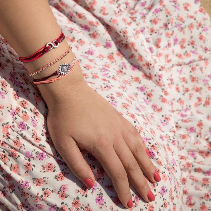 Quonochontaug-Armband-Stapel für den Großhandel von CozyDetailz