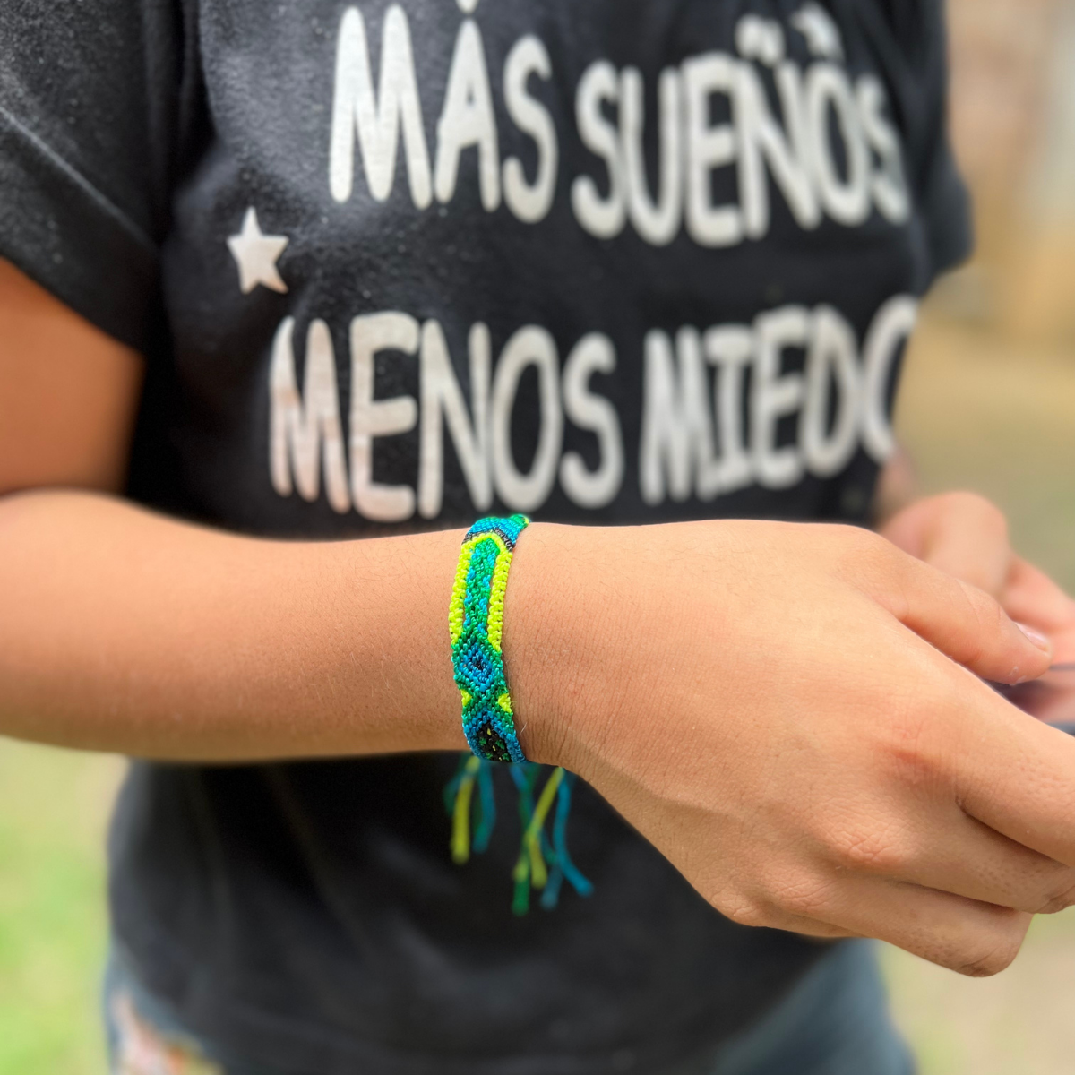 Lumily – wholesale Vävt/flätat armband – Vänskapsarmband i boho-stil med vävt mönster (4 storlekar) – Mexico7