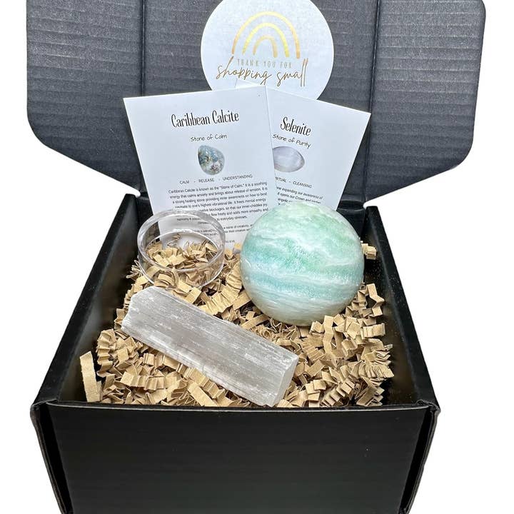 Caribisk kalkspat også kendt som blå aragonit kuglesæt 134g/45,2mm for engroshandel hos Doc Willard’s