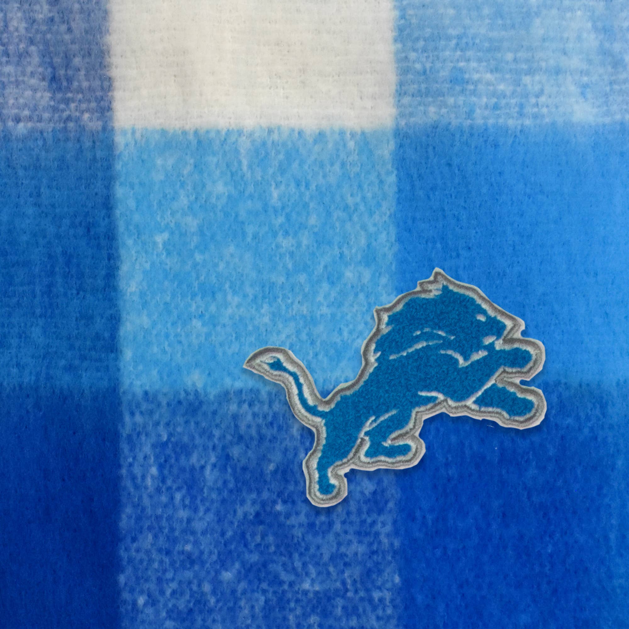 Little Earth Productions - Wholesale Scarf - Unisex - NFL Detroit Lions Super Soft Scarf3