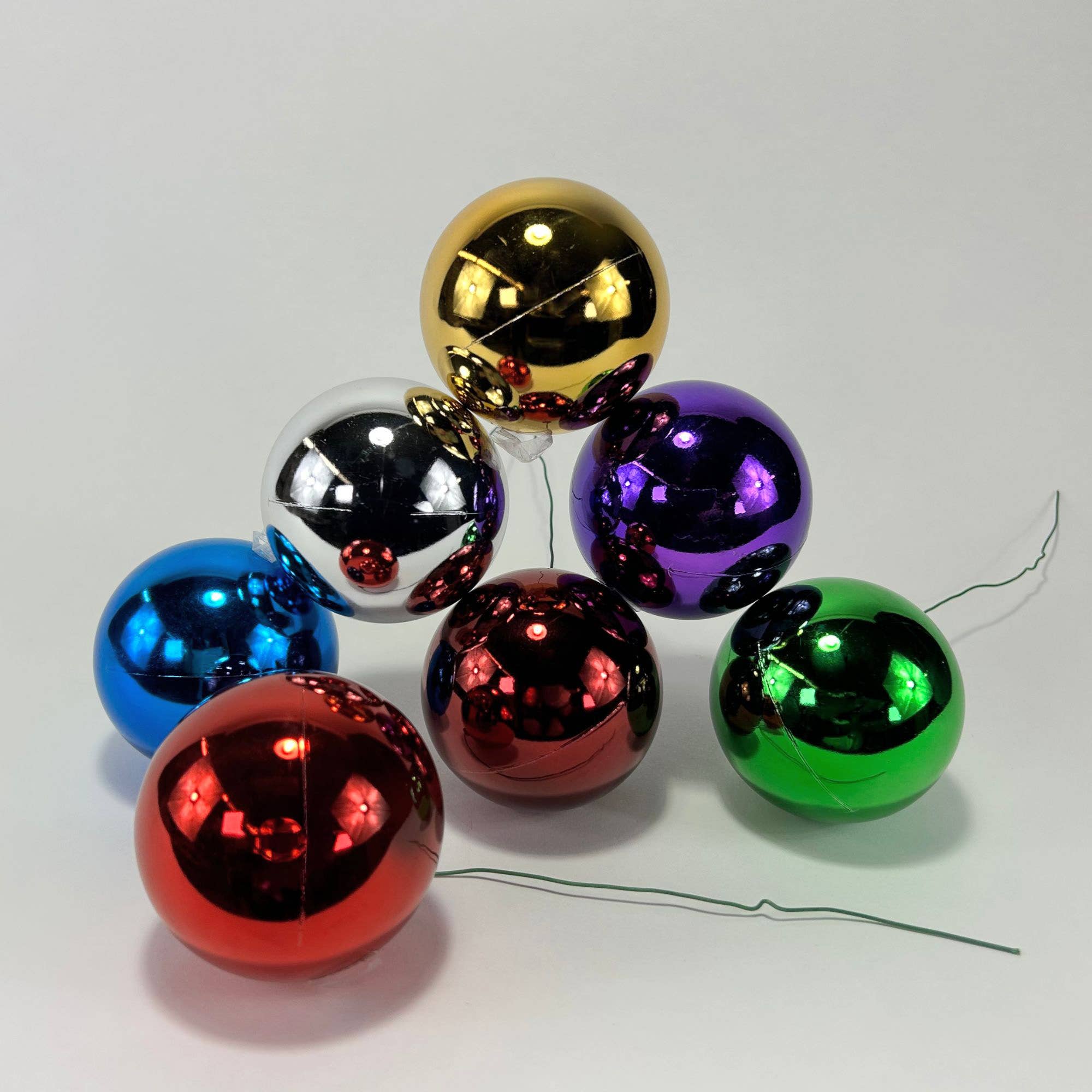 Jacobson - Wholesale Christmas Decoration - 80mm Plastic Display Ball on 9" Wire8
