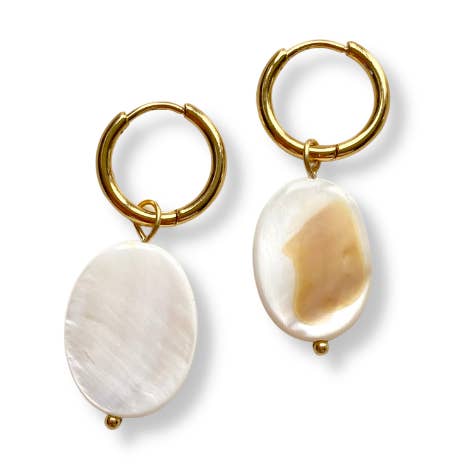 Shell Oval Earrings - Gold for wholesale by TOMMASINI