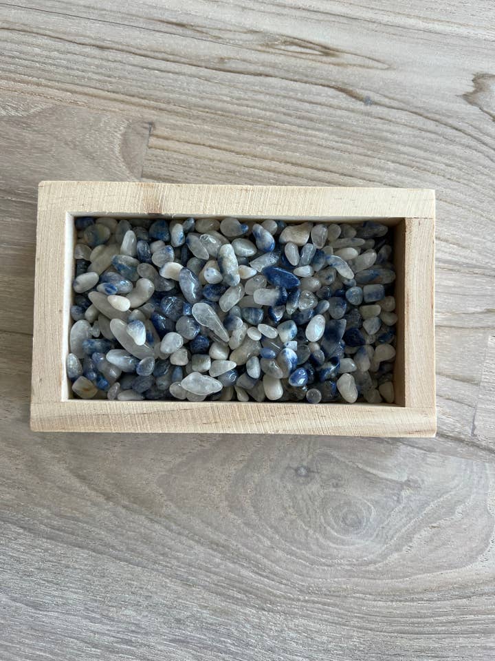 Dumortierit-Chips 5-7 mm für den Großhandel von Luna Rae