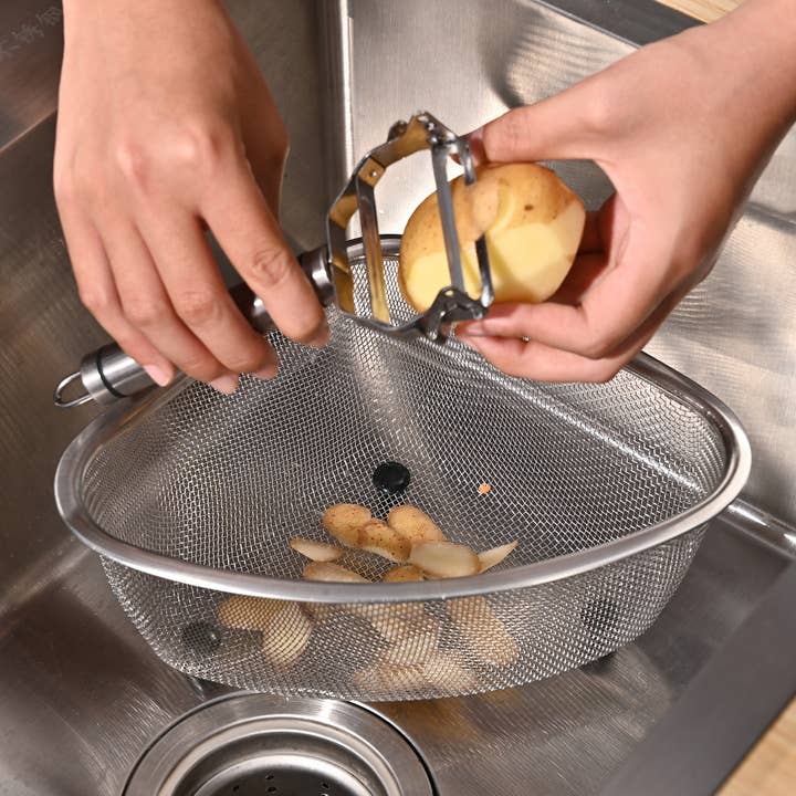 Fox Run Brands - Wholesale Colander - Fox Run Large Stainless Steel Triangular Colander, 3 Quart3