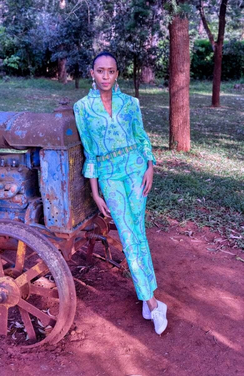 Gretchen Scott LLC - Wholesale Tunic - Women's - Ruffleneck Tunic - Jungle Symphony32