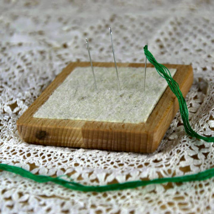 Beech Wood Pincushion with Felt Insert Stitching Gift PC-001 for wholesale by Embroidery craft