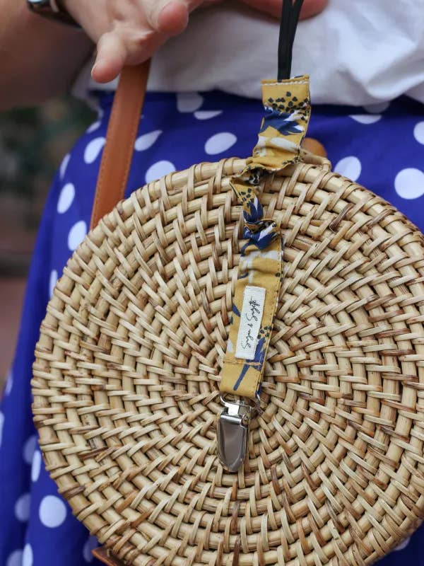 Yellow floral skirt clip for wholesale by Suzon et Suzette