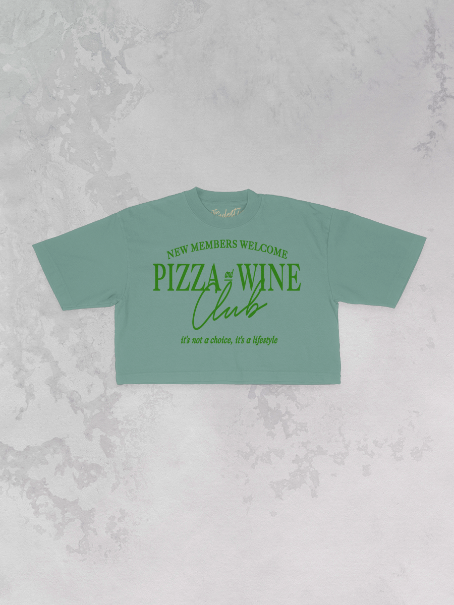 The Clandestine Underground – Großhandel T-Shirt mit Siebdruck – Damen – Pizza & Wine Club Lifestyle Cropped T-Shirt1