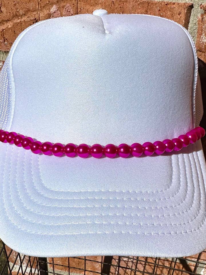 Chaîne de casquette de camionneur Fuchsia Pearl pour la vente par Very Cherry