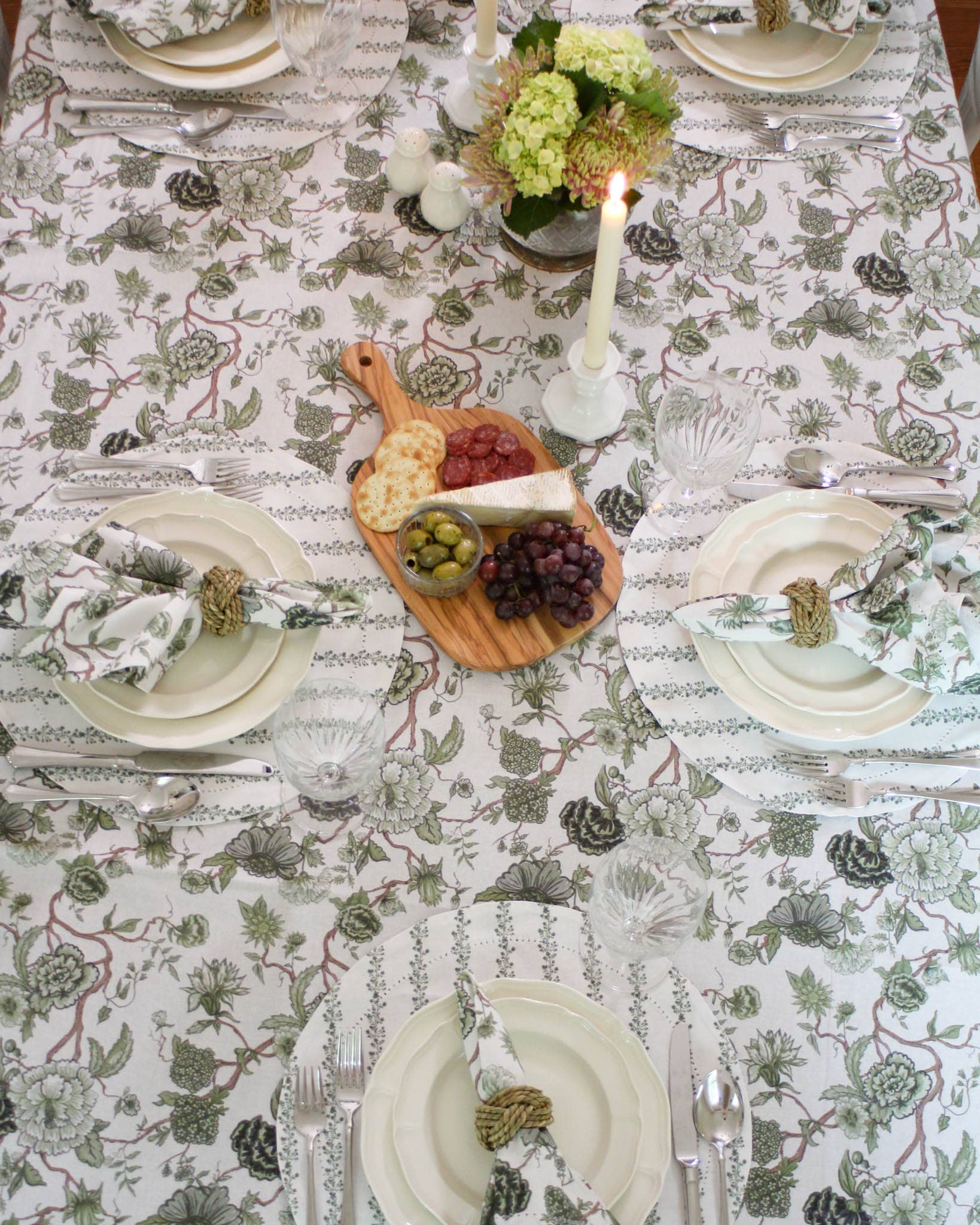Florence Fern Floral Cotton Tablecloth for wholesale on Faire3