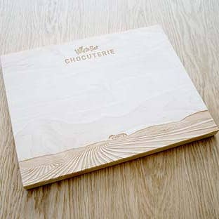 Plateau de charcuterie pour la vente par Vine to Bar Chocolate