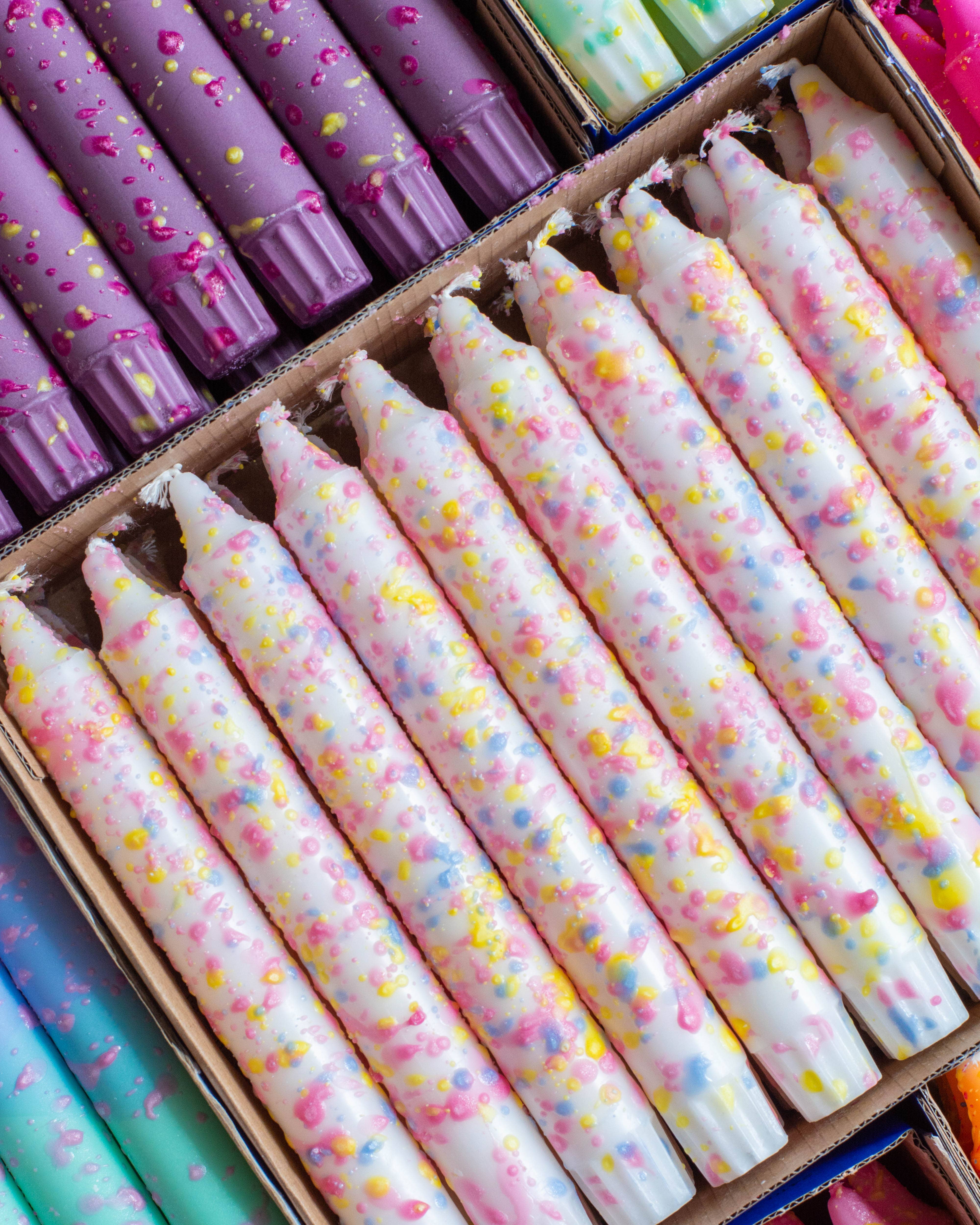 Nordtrice - Wholesale Tapered Candle/Candlestick - Taper candles- Summer vibes / Rainbow Confetti 3