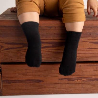 squid socks – Großhandel Socken – Kind & Baby – Coal — Schwarze, rutschfeste Kindersocken mit Silikongriff/Babysocken7