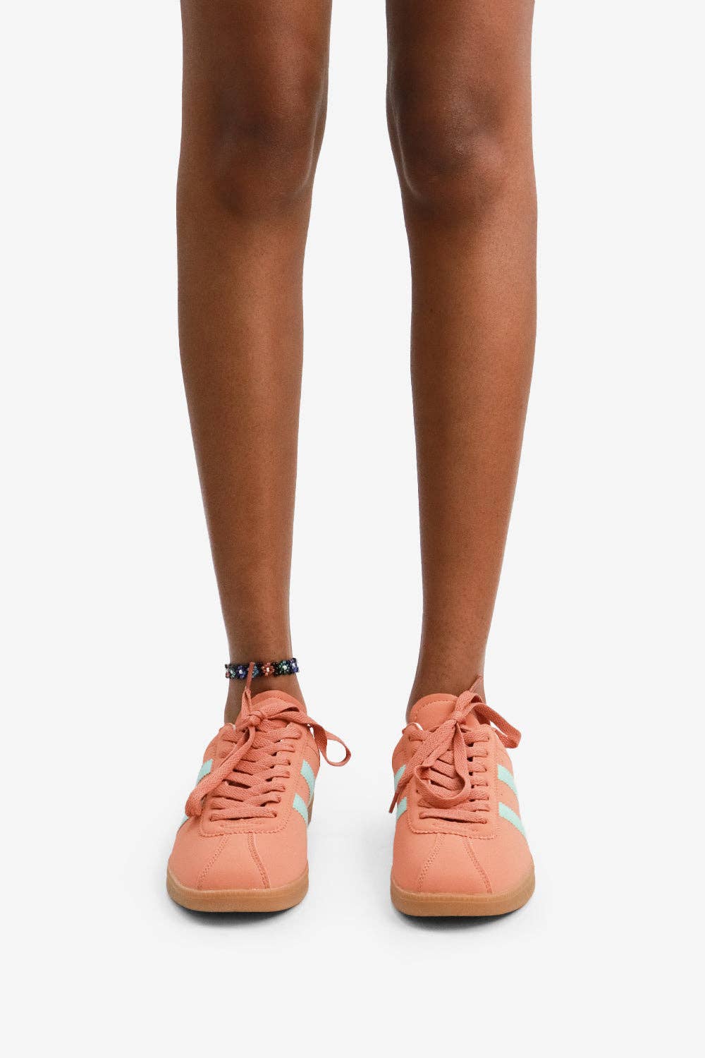 Lemonade Shoes - Wholesale Lifestyle Sneakers - Women's - HUCKLE -Tennis Sneaker w/ Contrast Striping, in Bold Colors2