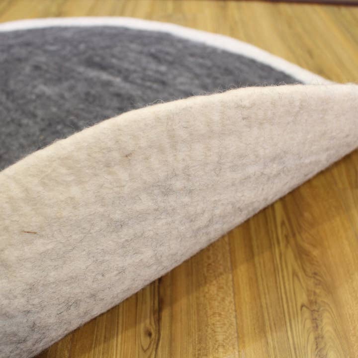 Woollyfelt - Wholesale Pet bed – Dog - Eco-Friendly Natural Wool Dog Sleeping Mat4