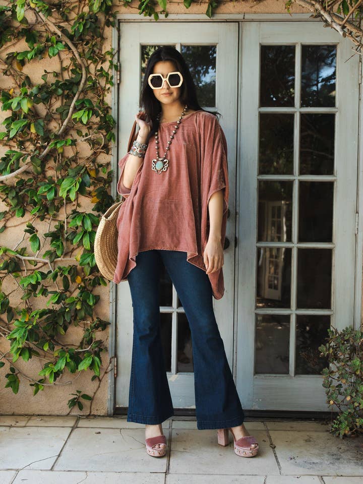 Halstuch aus Seide und Samt für den Großhandel von Jennafer Grace