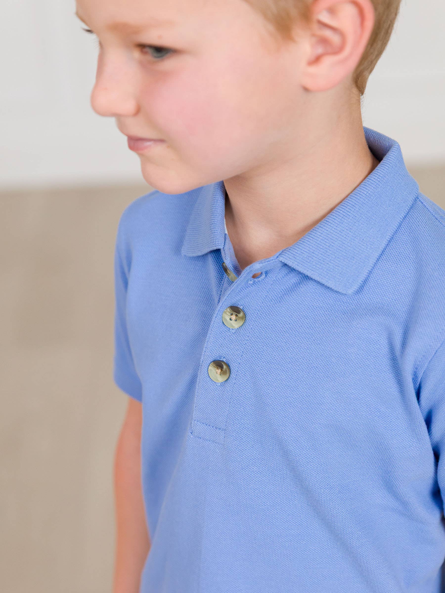 Blauw Jongens Periwinkle Blauwe Piqué Korte Mouwen Polo Shirt voor groothandel op Faire6
