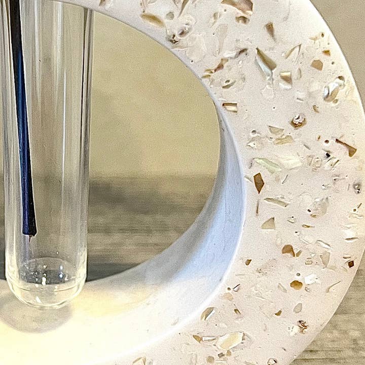 EMB Pretty - Vente Vases - Vase « O » en terrazzo Nacré, propagation, coquillage, vase3