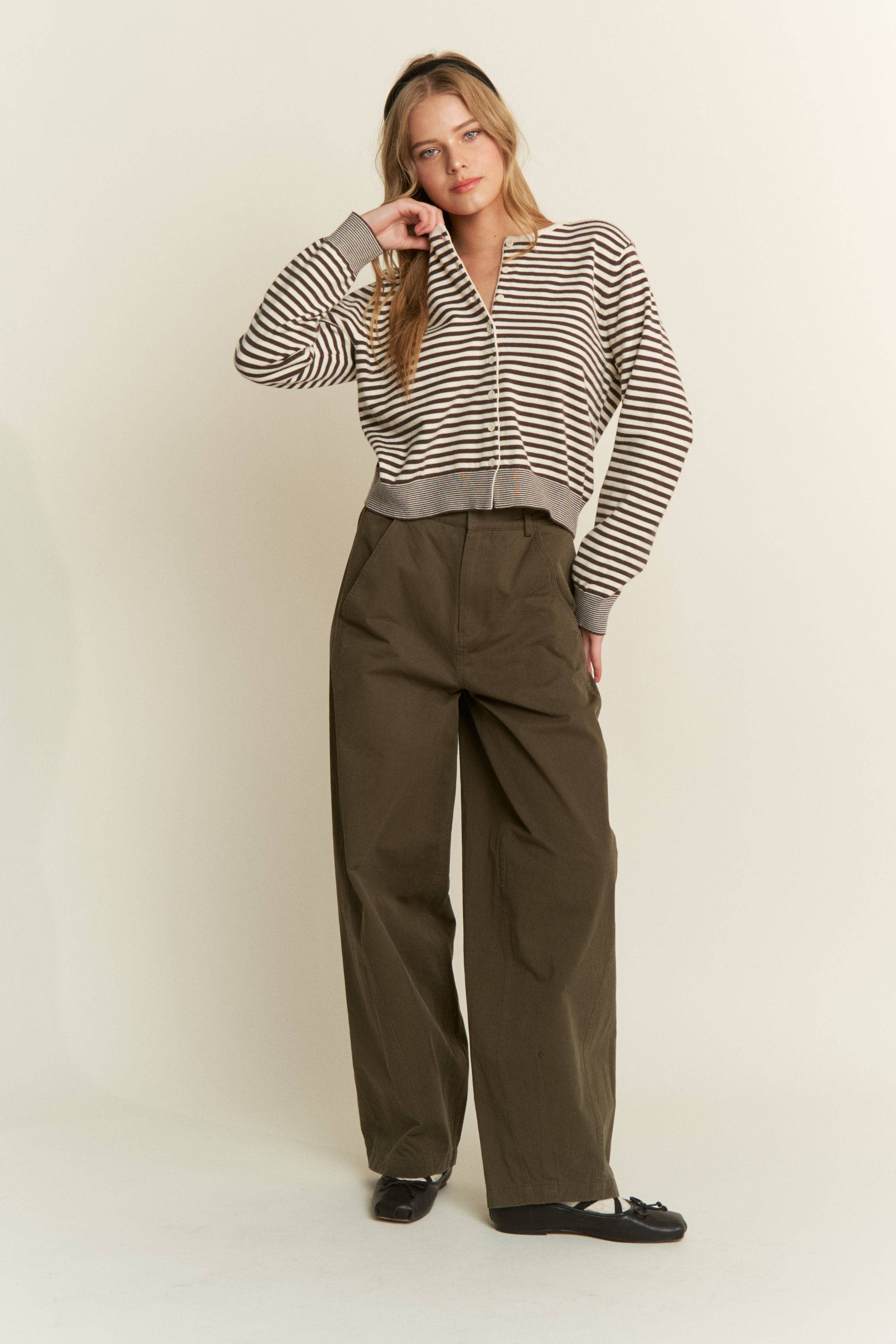 CANDESCENT - Vente Pantalon – femme - Pantalon large à taille haute et jambe ample1