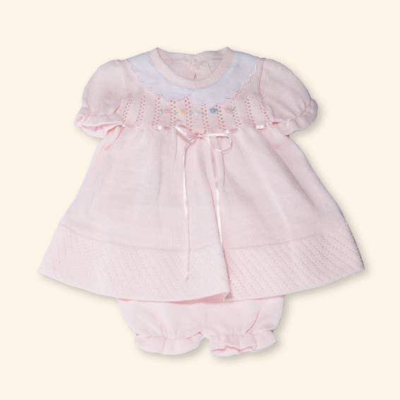 Ensemble en tricot pour petite fille - Dina Short pour la vente par Karela Kids Inc.