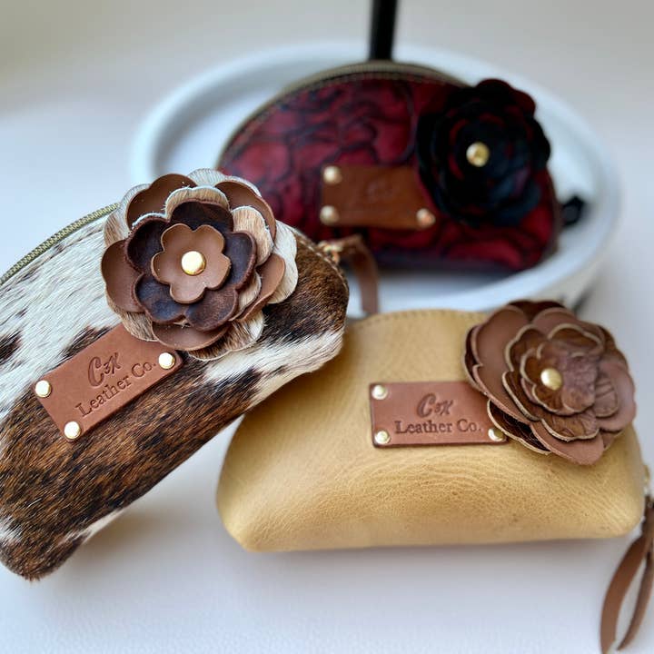 Medium Make-Up/Toiletry Bags for wholesale by C3X Leather Company