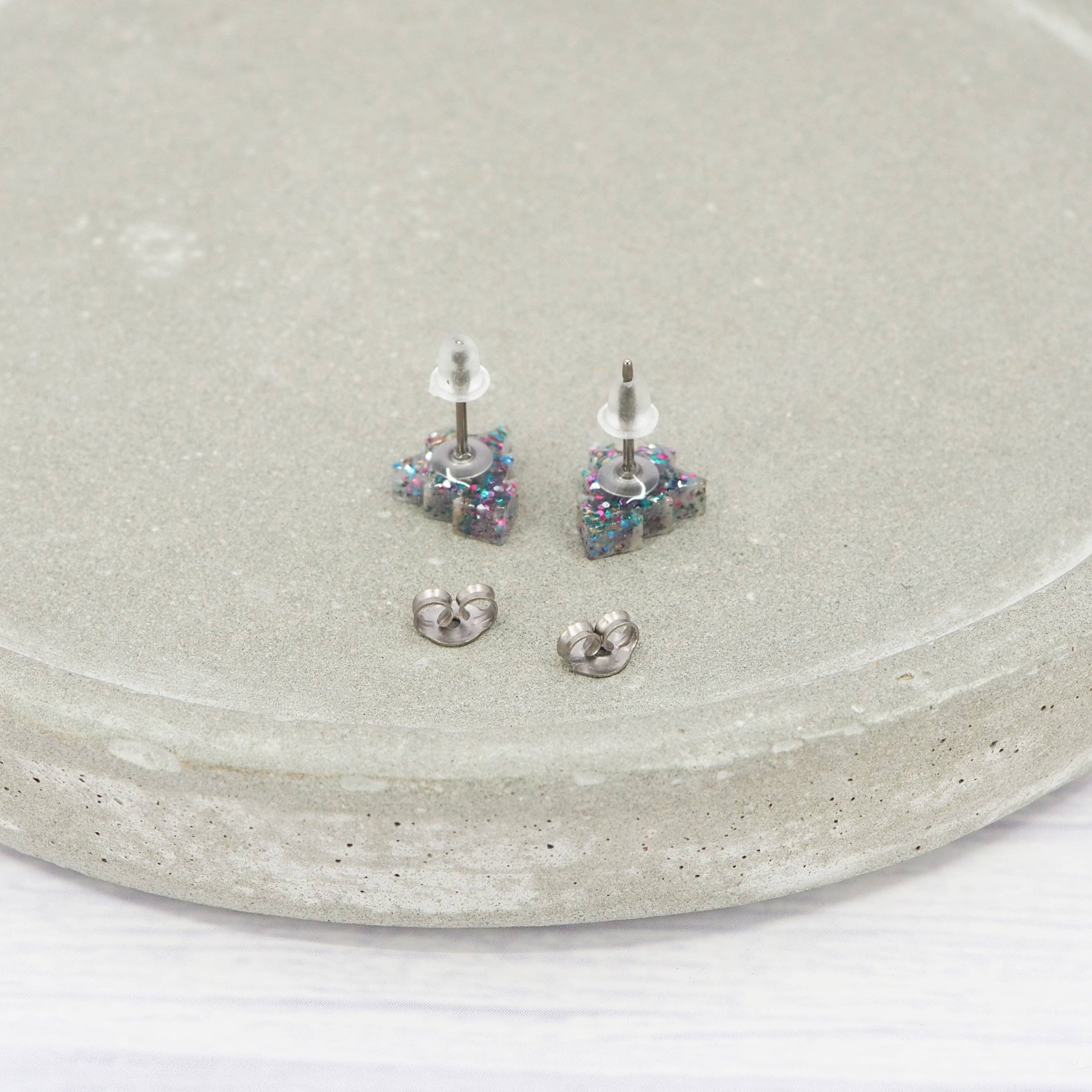 MadebyJenWren – wholesale Stud/post earrings – Mixed glitter Christmas tree studs2