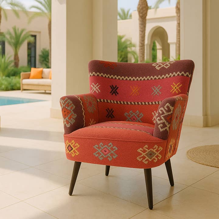 Now's Home - Vente Chaises - FAUTEUIL EN KILIM BRODÉ MAIN MULTICOLORE 68X70X77.5 CHAQUIRA1