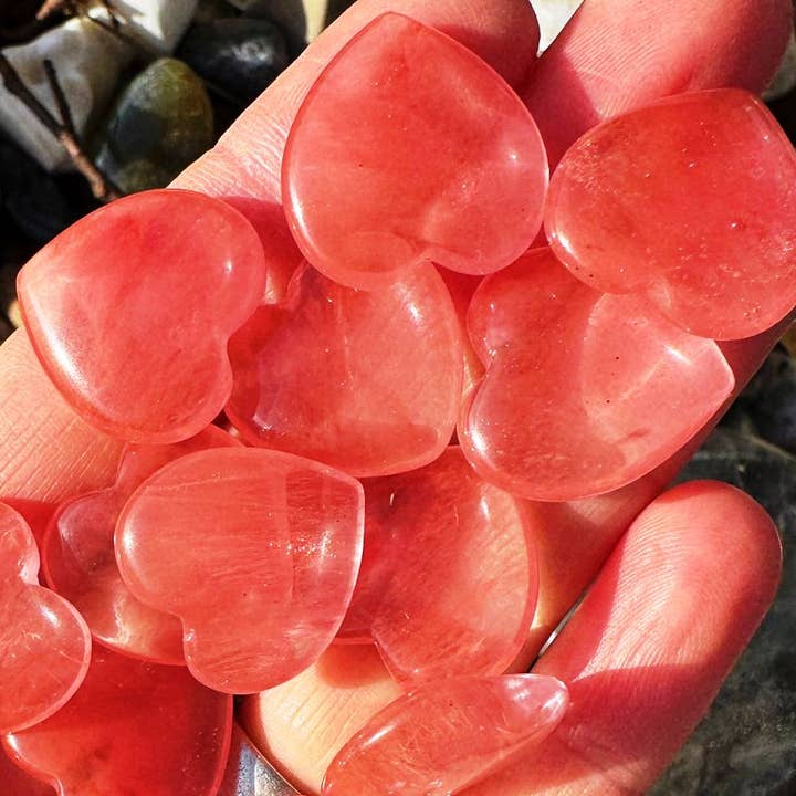 Cherry quartz heart 2cm Valentine love stone gem hearts 20mm for wholesale by Elf Kendal Hippies